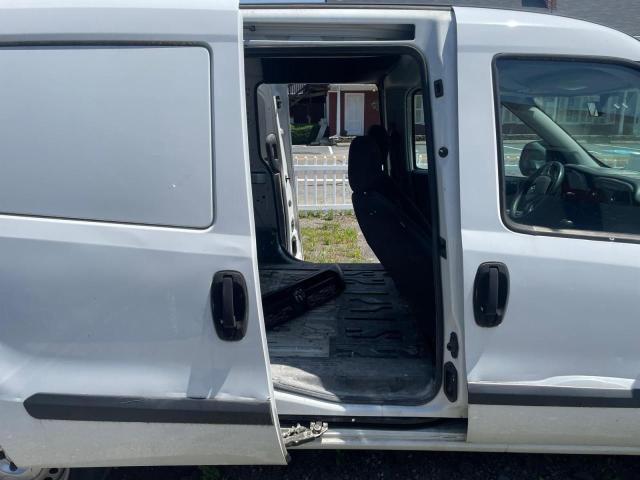 ZFBERFAT9F6198013 - 2015 RAM PROMASTER WHITE photo 7