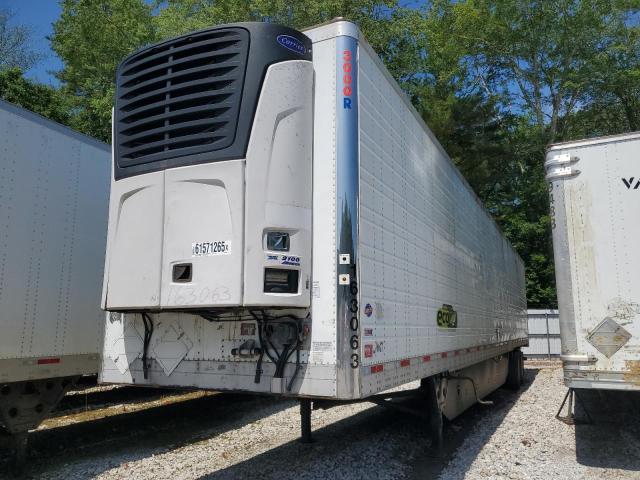 1UYVS253XGU615464 - 2016 UTILITY VS2RA WHITE photo 2