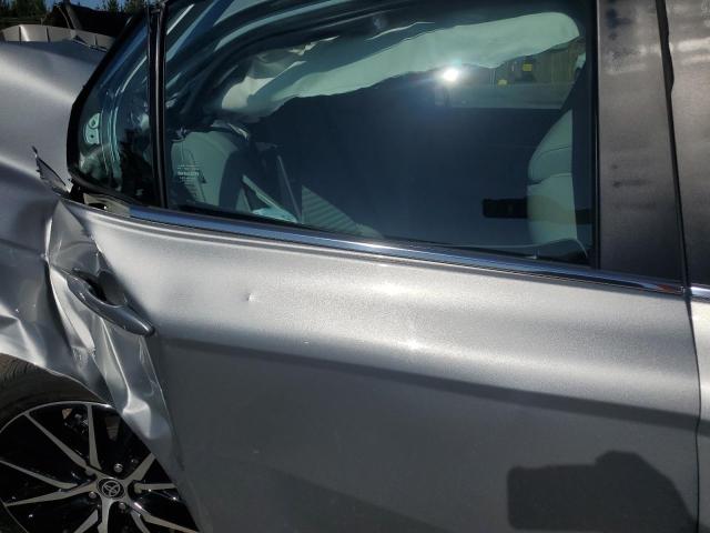 4T1S11BK5PU103441 - 2023 TOYOTA CAMRY SE NIGHT SHADE SILVER photo 10
