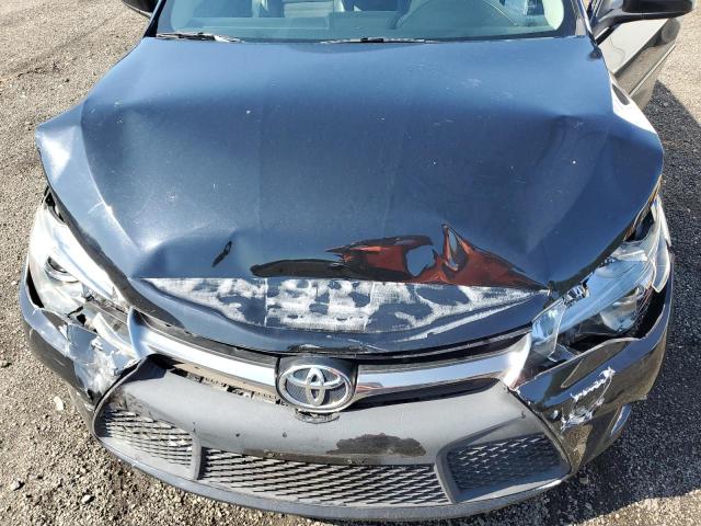 4T1BF1FK3HU626518 - 2017 TOYOTA CAMRY LE BLACK photo 11