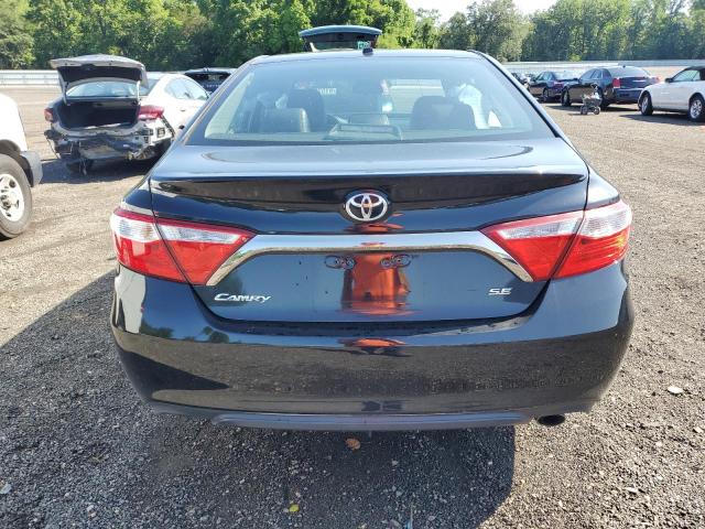 4T1BF1FK3HU626518 - 2017 TOYOTA CAMRY LE BLACK photo 6