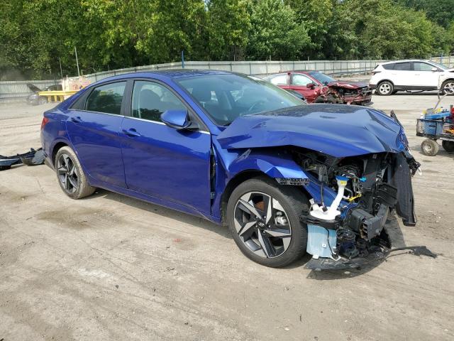 KMHLP4AG1PU381397 - 2023 HYUNDAI ELANTRA LIMITED BLUE photo 4