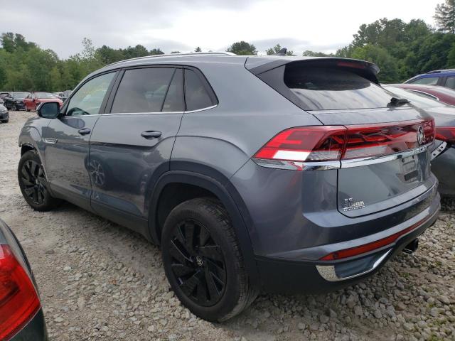 1V2KE2CAXRC242332 - 2024 VOLKSWAGEN ATLAS CROS SE Gris photo 2
