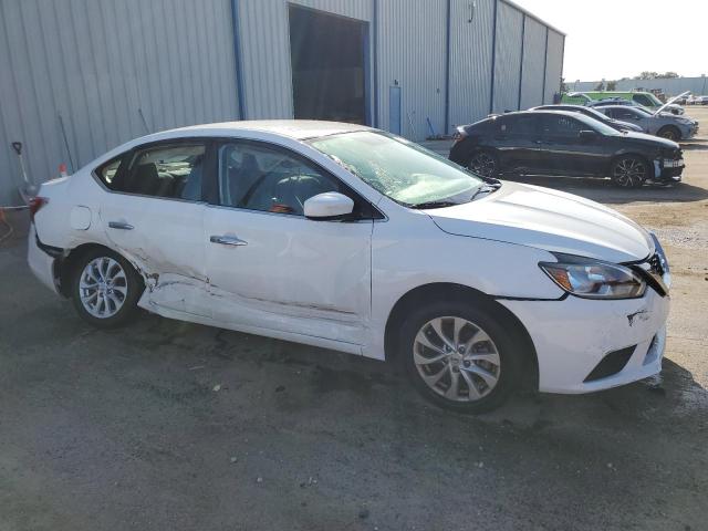 3N1AB7AP1JL636338 - 2018 NISSAN SENTRA S WHITE photo 4