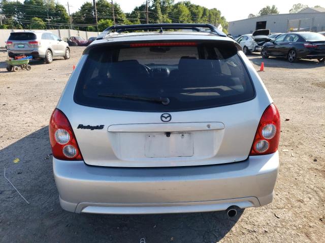 JM1BJ245821454016 - 2002 MAZDA PROTEGE PR5 银色 照片 6