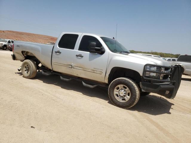 1GC4K0B68AF115165 - 2010 CHEVROLET SILVERADO K3500 LT SILVER photo 4