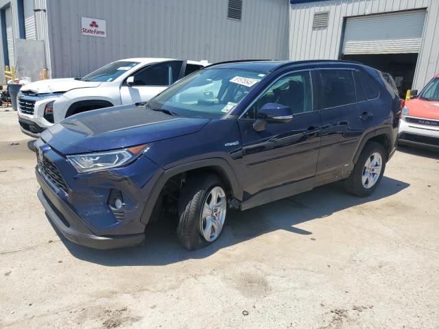 2021 TOYOTA RAV4 XLE, null