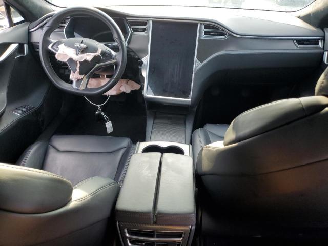 5YJSA1E27JF247878 - 2018 TESLA MODEL S Schwarz Foto 8