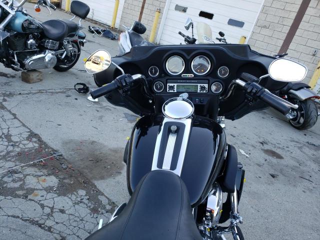 1HD1FC4178Y680305 - 2008 HARLEY-DAVIDSON FLHTCUI 黑色 照片 5