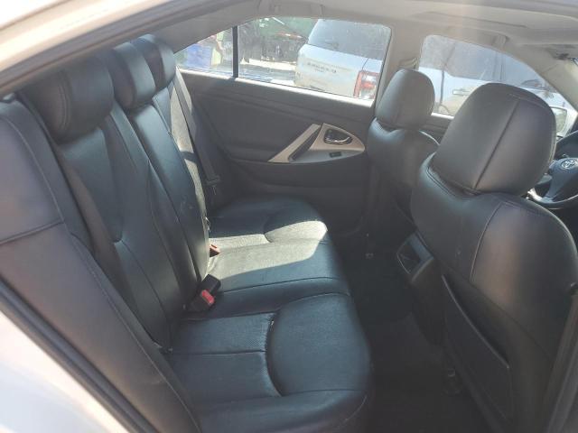 4T1BK3EK2BU613257 - 2011 TOYOTA CAMRY SE WHITE photo 10