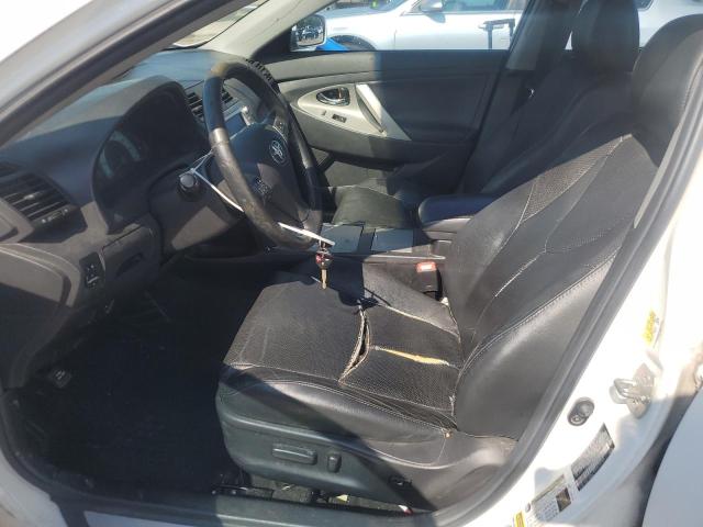 4T1BK3EK2BU613257 - 2011 TOYOTA CAMRY SE WHITE photo 7