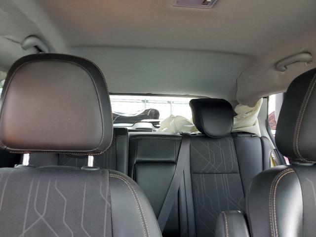 KL7CJPSB2KB756760 - 2019 CHEVROLET TRAX 1LT SILVER photo 10