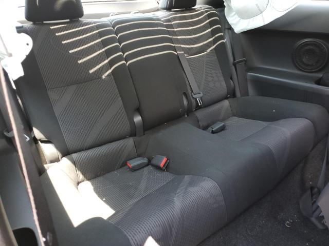 JTKJF5C74B3000294 - 2011 TOYOTA SCION TC Gümüş foto 10