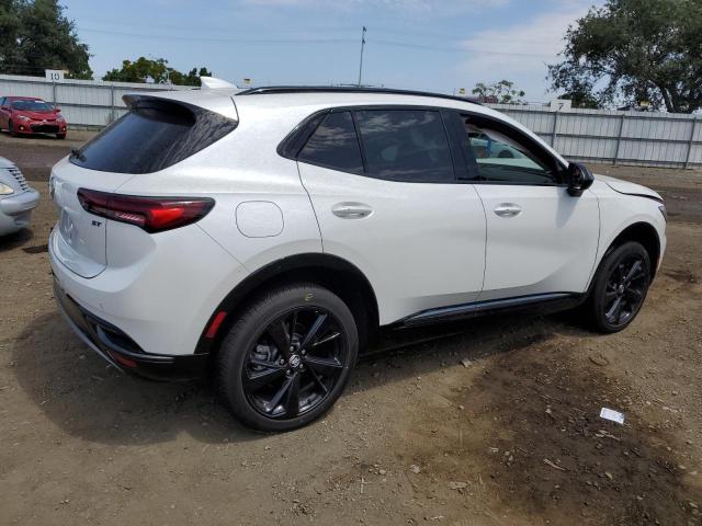 LRBFZNR42PD061502 - 2023 BUICK ENVISION ESSENCE أبيض صورة 3