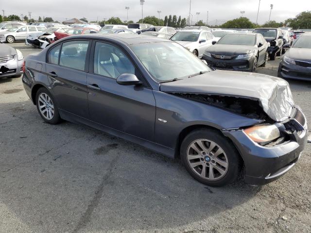 WBAVA37597NL11653 - 2007 BMW 328I I GRAY photo 4