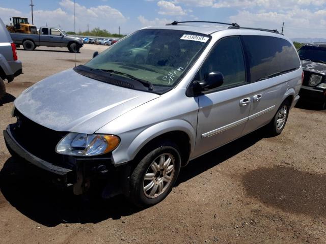 2C8GP54L25R226967 - 2005 CHRYSLER TOWN & COU TOURING 银色 照片 1