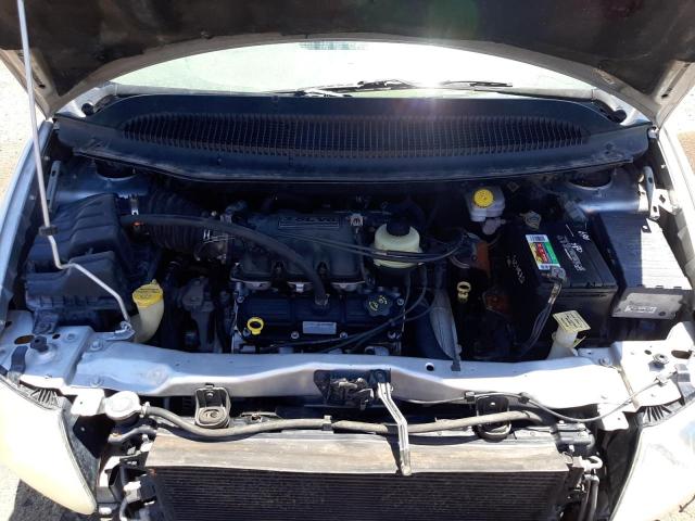 2C8GP54L25R226967 - 2005 CHRYSLER TOWN & COU TOURING 银色 照片 12