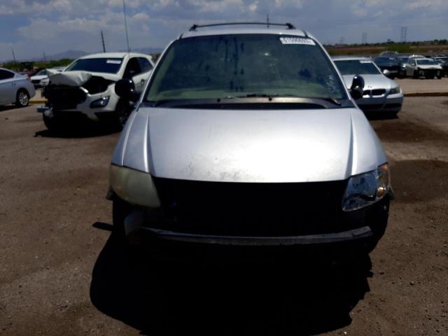 2C8GP54L25R226967 - 2005 CHRYSLER TOWN & COU TOURING 银色 照片 5