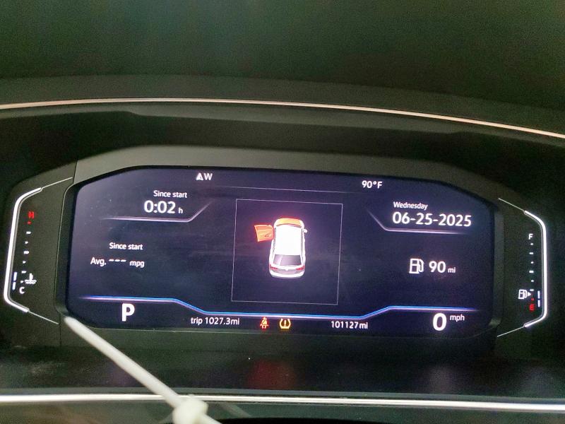 3VV3B7AX7KM124487 - 2019 VOLKSWAGEN TIGUAN SE 灰色 照片 9