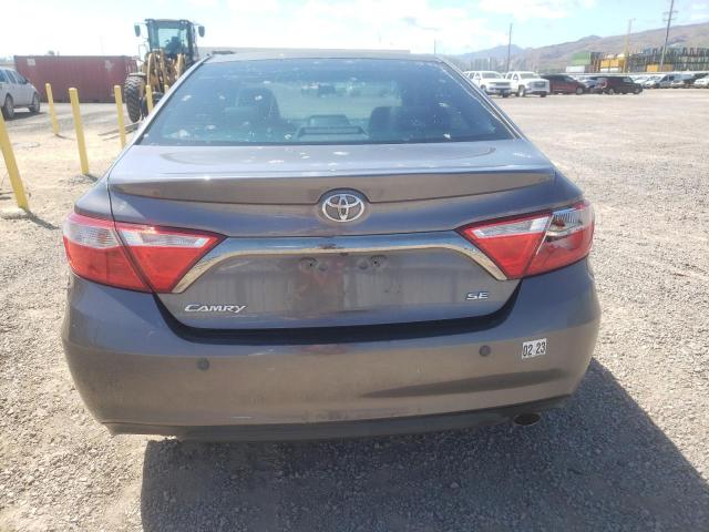 4T1BF1FK9GU166747 - 2016 TOYOTA CAMRY LE GRAY photo 6