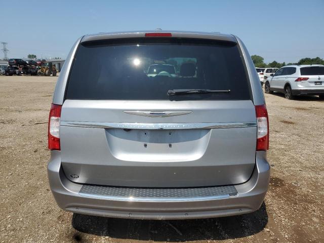 2C4RC1CG6FR579071 - 2015 CHRYSLER TOWN & COU TOURING L SILVER photo 6