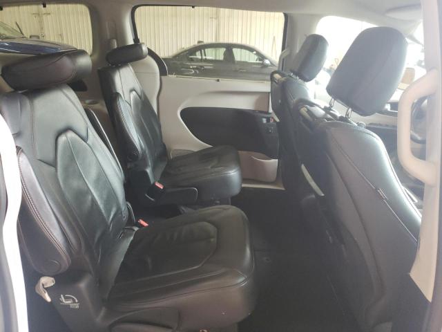 2C4RC1EG0HR796843 - 2017 CHRYSLER PACIFICA TOURING L PLUS WHITE photo 11