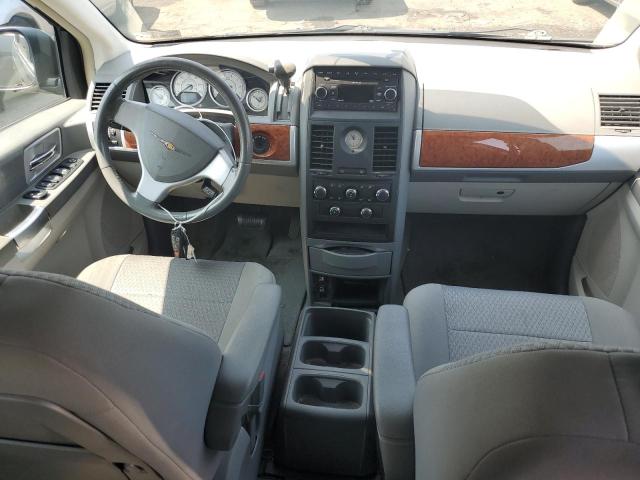 2A8HR54P68R765141 - 2008 CHRYSLER TOWN & COU TOURING PURPLE photo 8