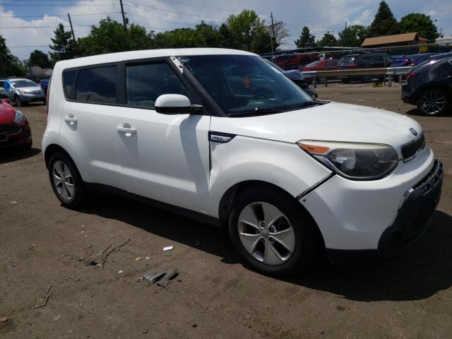 KNDJN2A20G7272700 - 2016 KIA SOUL WHITE photo 9