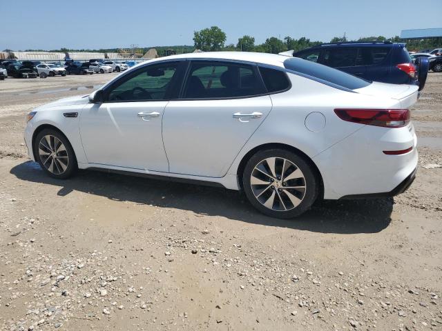 5XXGT4L37KG280651 - 2019 KIA OPTIMA LX WHITE photo 2