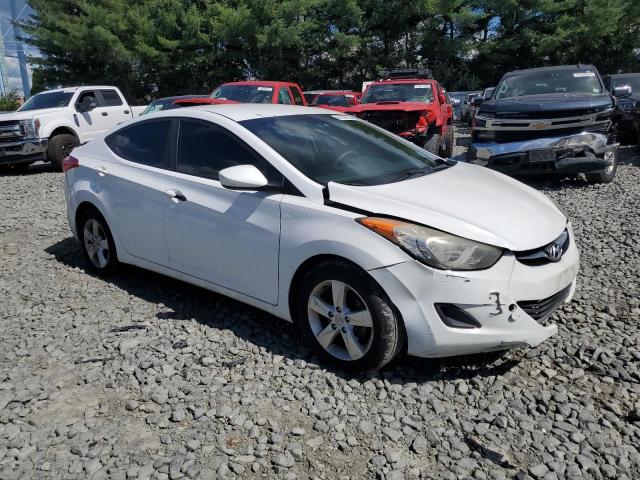 5NPDH4AE4DH263788 - 2013 HYUNDAI ELANTRA GLS WHITE photo 4