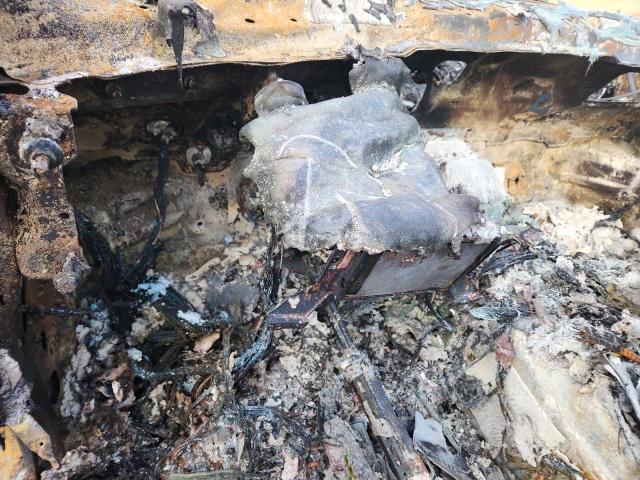 WAU2GAFC5DN073589 - 2013 AUDI A7 PRESTIGE Spalony zdjęcie 9