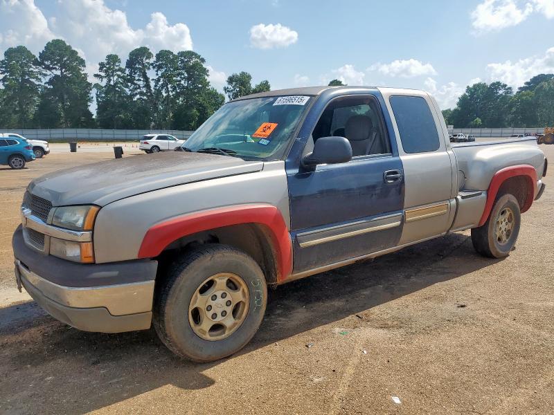 2003 CHEVROLET SILVERADO C1500, null