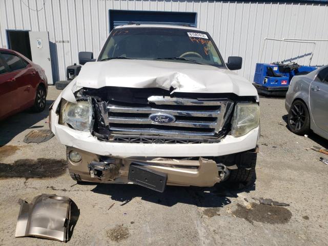 1FMJU1H57BEF48433 - 2011 FORD EXPEDITION XLT WHITE photo 9