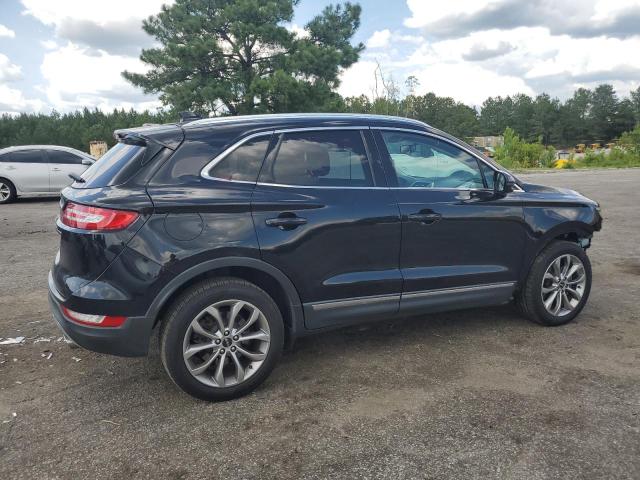 5LMCJ2C98KUL16895 - 2019 LINCOLN MKC SELECT შავი ფოტო 3