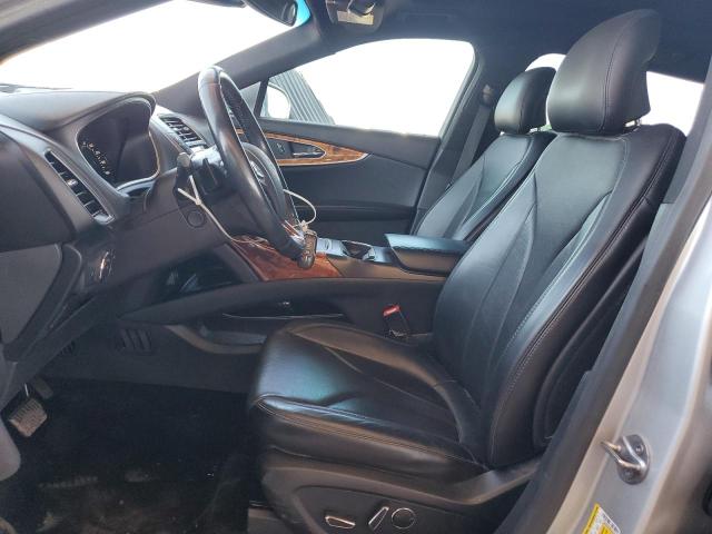 2LMTJ8LP9GBL61849 - 2016 LINCOLN MKX RESERVE SILVER photo 7