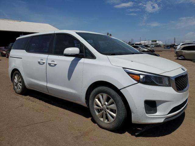 KNDMA5C16G6185677 - 2016 KIA SEDONA L WHITE photo 4