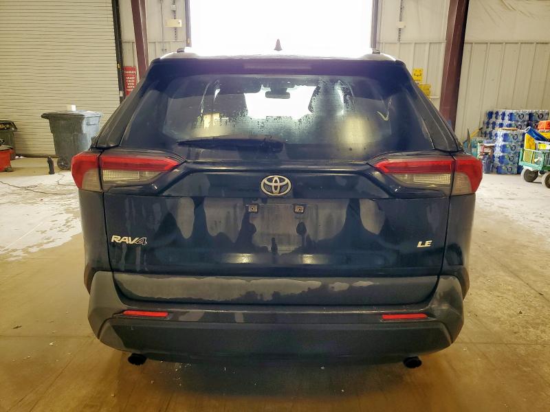 JTMH1RFV4KD008864 - 2019 TOYOTA RAV4 LE Noir photo 6