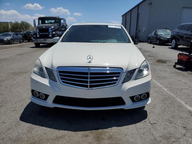 WDDHF5GB6AA113328 - 2010 MERCEDES-BENZ E 350 WHITE photo 5