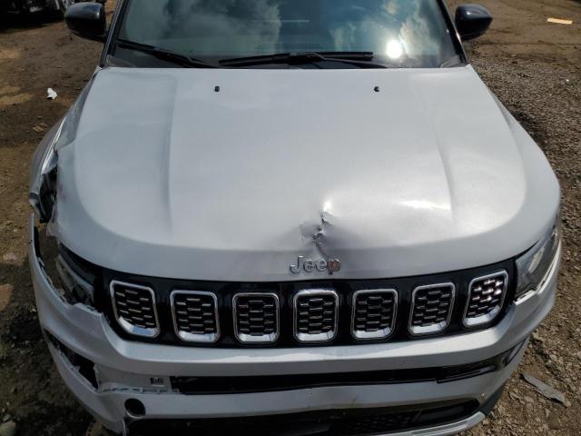 3C4NJDCN9RT148147 - 2024 JEEP COMPASS LIMITED SILVER photo 12