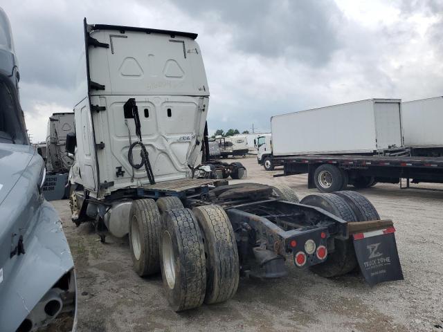 3AKJHHDR6JSJW7318 - 2018 FREIGHTLINER CASCADIA 1 თეთრი ფოტო 3