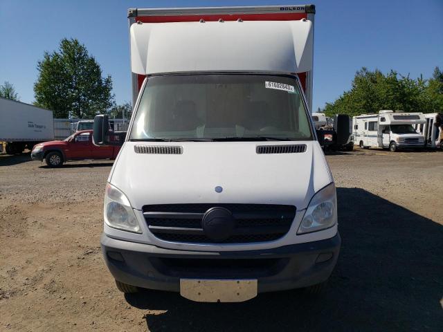 WDAPF4CC1B9483025 - 2011 MERCEDES-BENZ SPRINTER 3500 WHITE photo 5