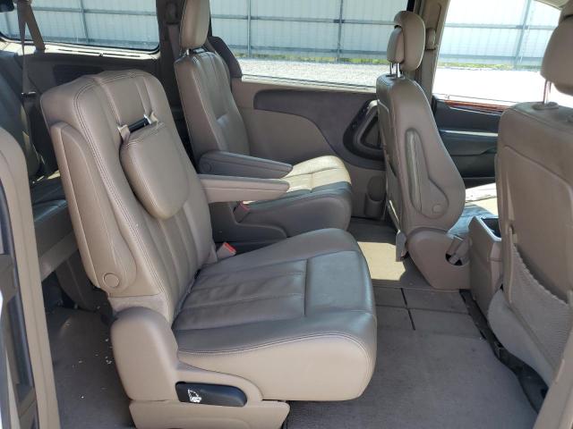 2C4RC1CG6DR512063 - 2013 CHRYSLER TOWN & COU TOURING L GOLD photo 11