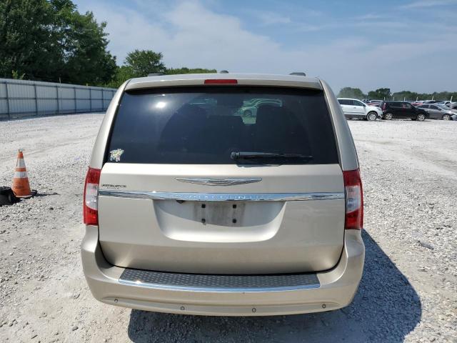 2C4RC1CG6DR512063 - 2013 CHRYSLER TOWN & COU TOURING L GOLD photo 6