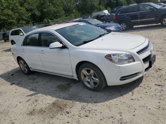 1G1ZH57B29F163756 - 2009 CHEVROLET MALIBU 1LT WHITE photo 4