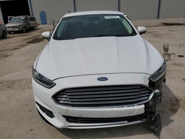 3FA6P0G76FR255842 - 2015 FORD FUSION S WHITE photo 5