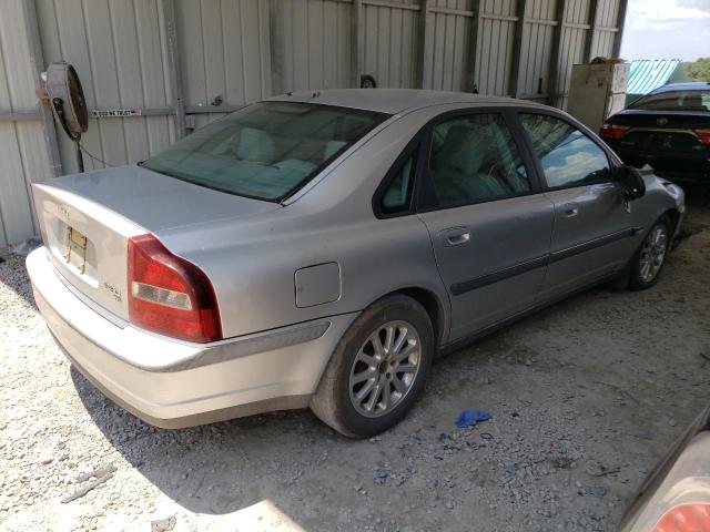 YV1TS90D211206697 - 2001 VOLVO S80 T6 EXECTUVIE SILVER photo 3