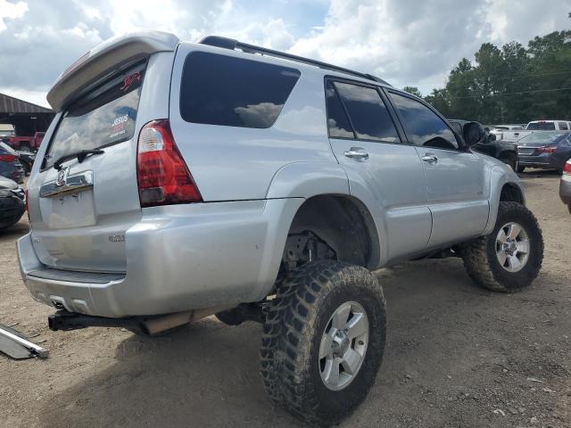JTEZU14R78K020980 - 2008 TOYOTA 4RUNNER SR5 SILVER photo 3