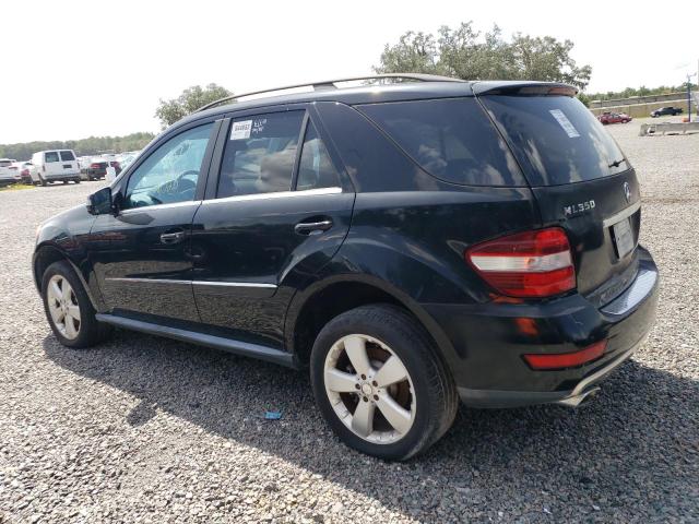 4JGBB8GB7BA636156 - 2011 MERCEDES-BENZ ML 350 4MATIC BLACK photo 2