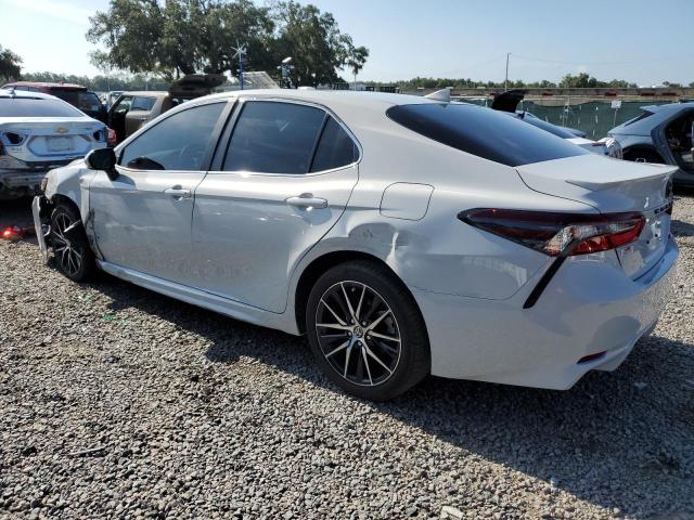 4T1T11AK0RU233846 - 2024 TOYOTA CAMRY SE NIGHT SHADE WHITE photo 2