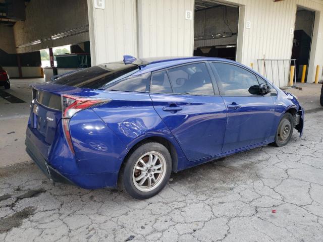 JTDKARFU7J3056795 - 2018 TOYOTA PRIUS BLUE photo 3